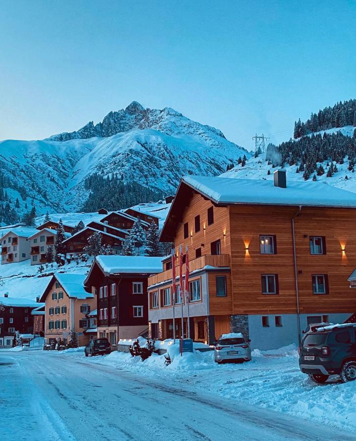 Mountain Lodge Sedrun Exterior foto